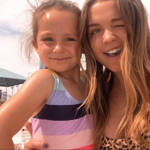 Meet your Posher, Jade